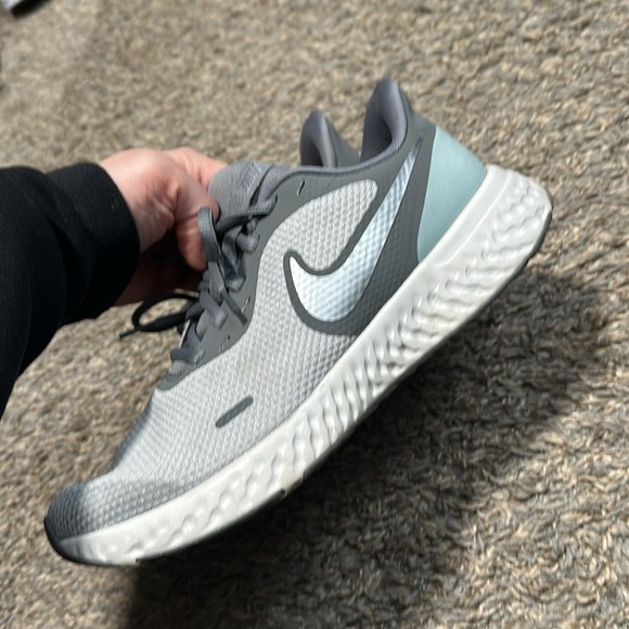 Nike Revolution 5 - Picture 3 of 7